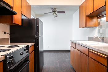 Fully equipped kitchen